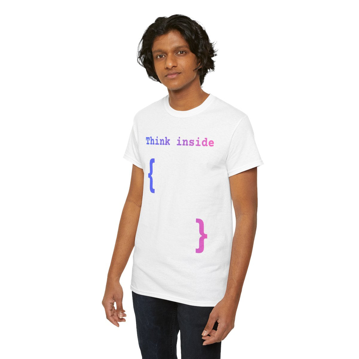 T-Shirt mit Spruch „Think Inside Braces“